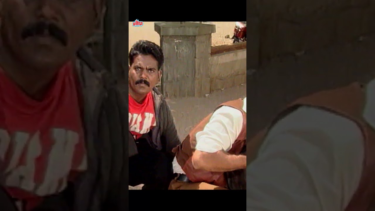 🦸 Superhero Shaktimaan Catches Bank Robber 👮&zwj;♂️ शक्तिमान ने पकड़ा बैंक चोर #Shorts #Shaktimaan
