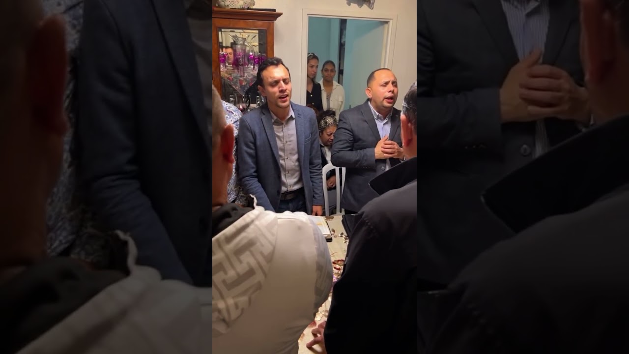 Dumnezeu se coboară în mijlocul laudelor
