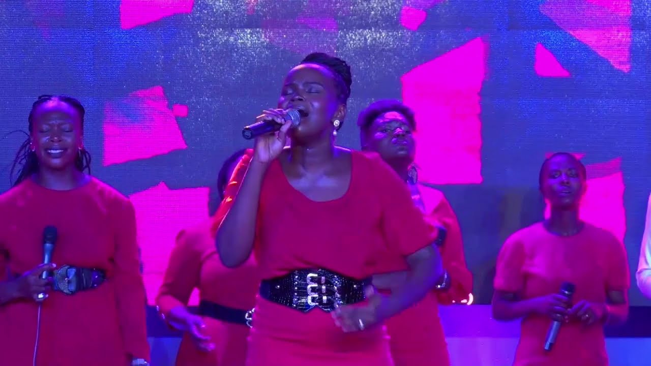 Uweponi mwako | fill me up worship medley by Purity Atieno