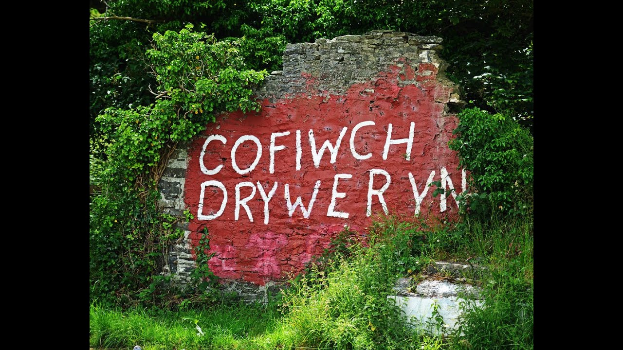 TRYWERYN   |   CAPEL CELYN