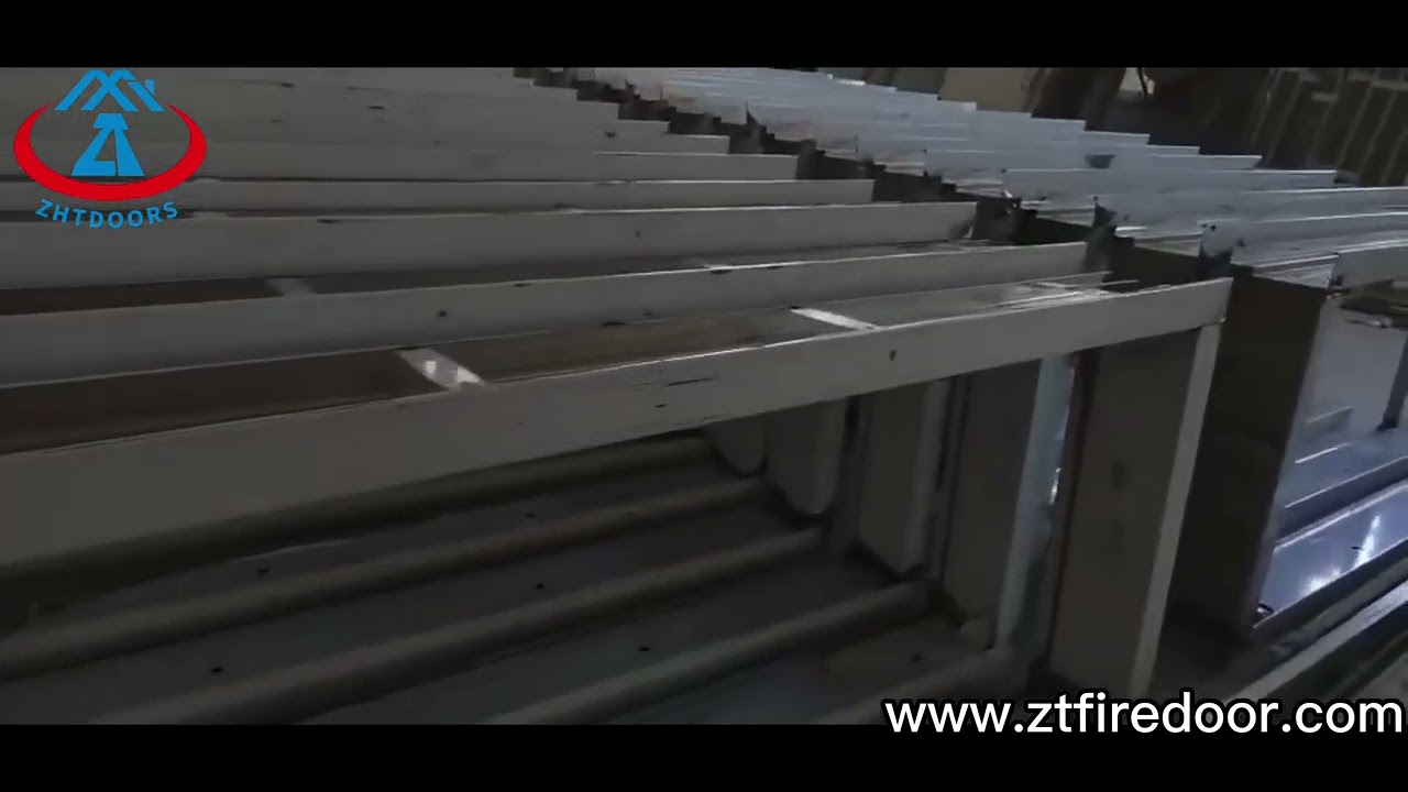 Guangzhou factory professional team has many years of experience in manufacturing fire doors