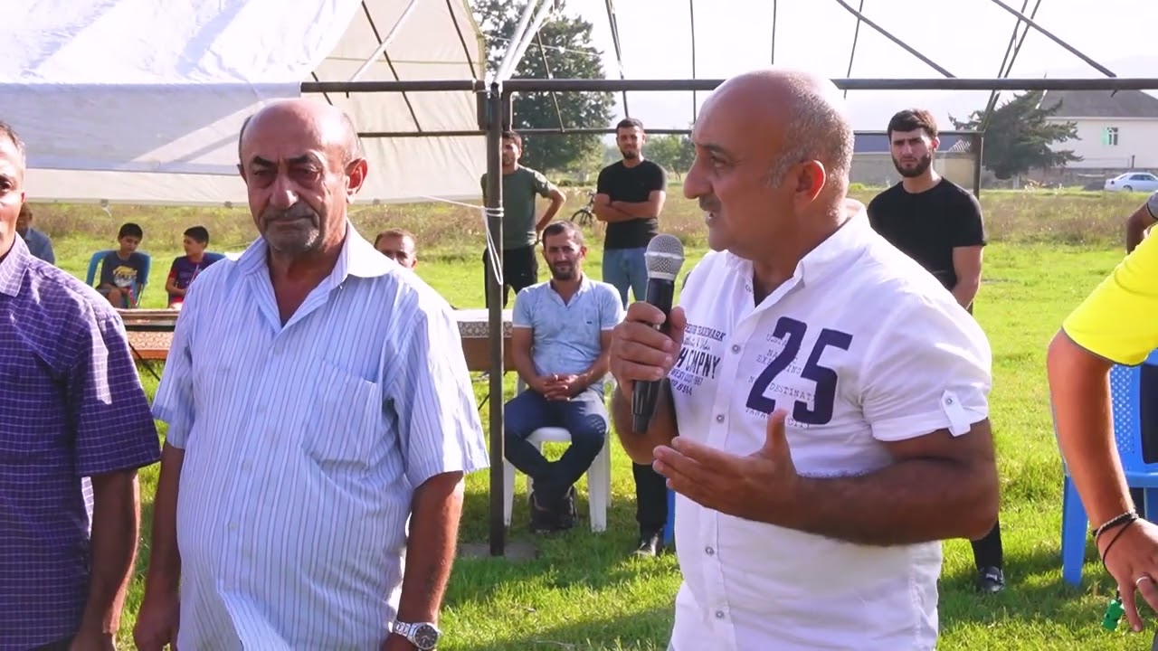 Niyaməddin müəllimin Salam qardaşımızın təşəbbüsü ilə Şəhidlərinin xatirə futbol turniri keçirilir.