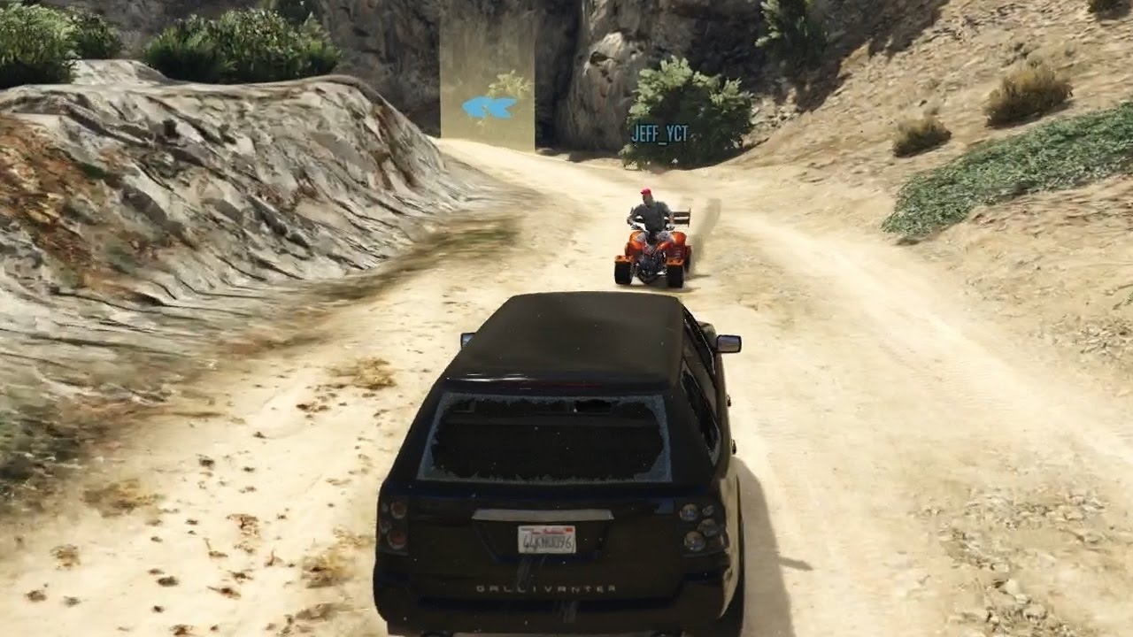 JE RIJDT ZELF VAN HET PLATFORM! (GTA V Online Funny Races)