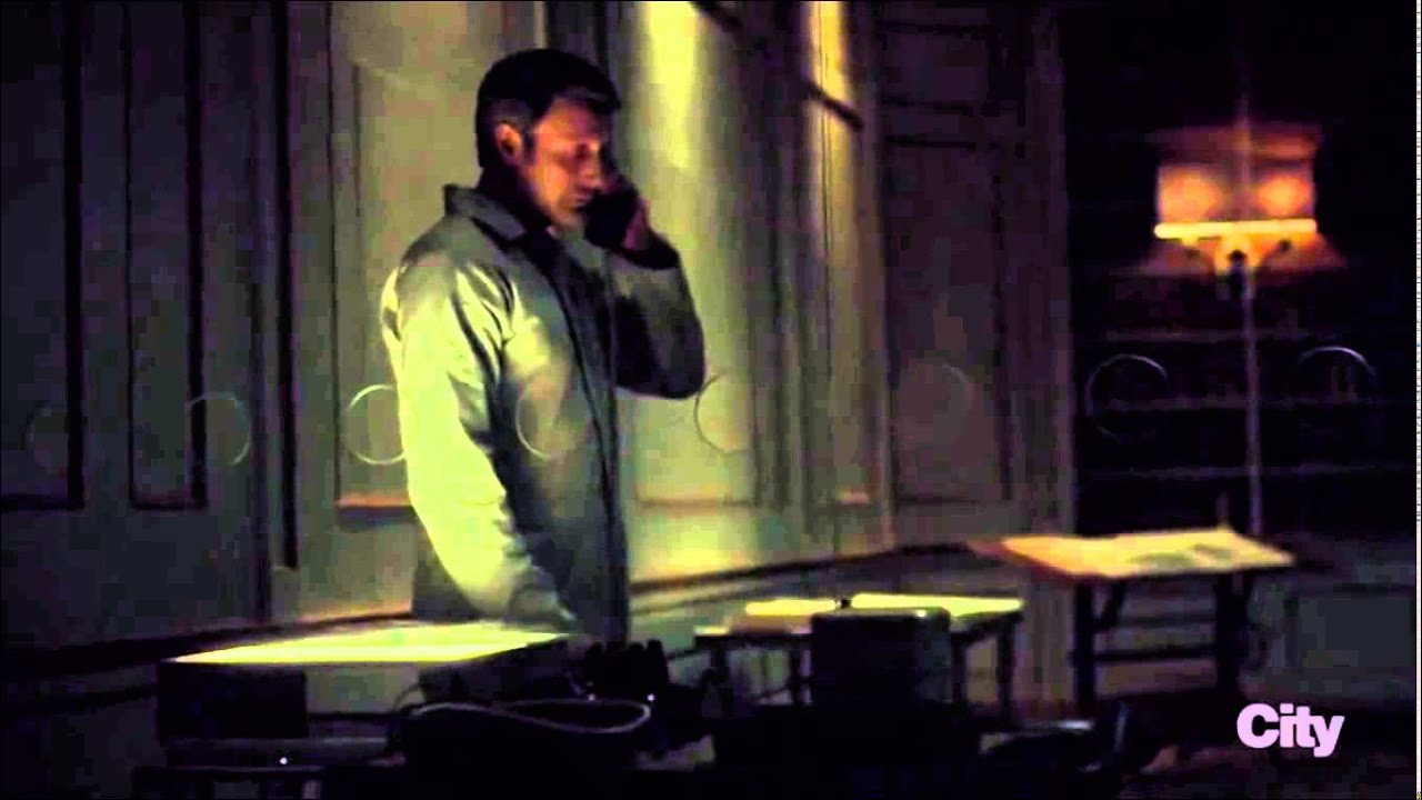 Hannibal S03E09 The Great Red Dragon calls Hannibal