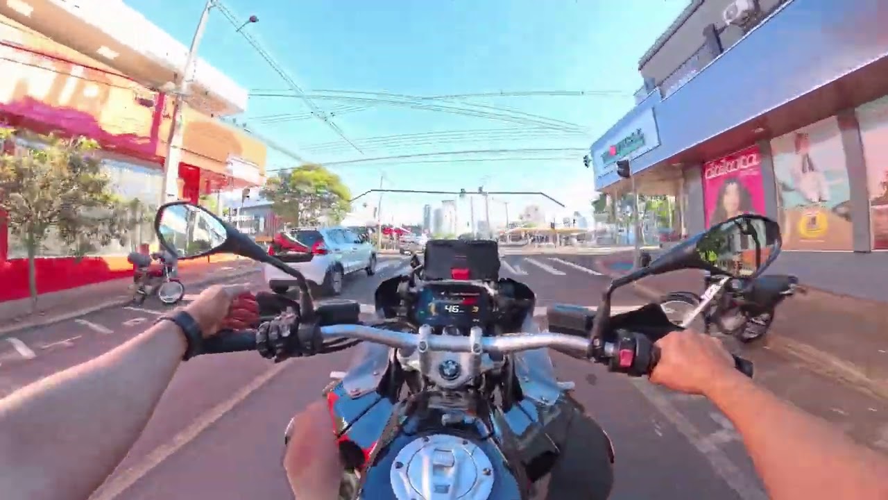 Comprei uma moto nova para viagens! Analise da Bmw R 1200 Gs Adventure