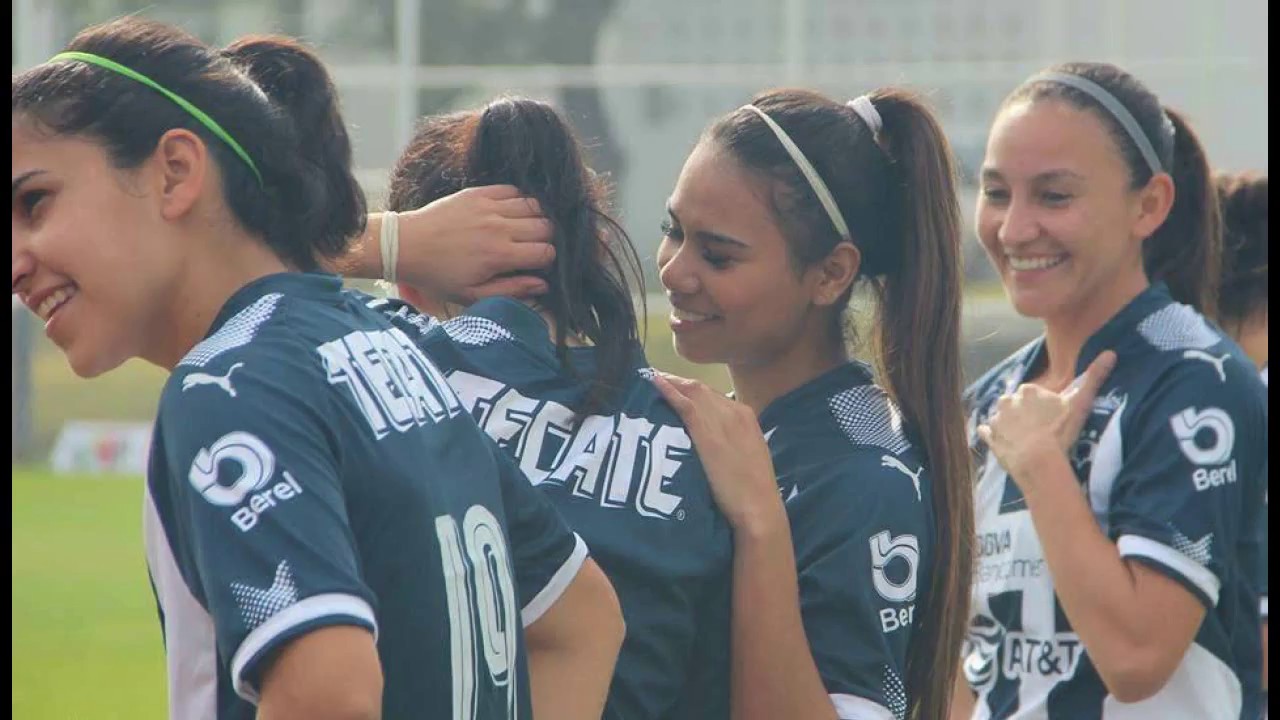 Dinora Garza