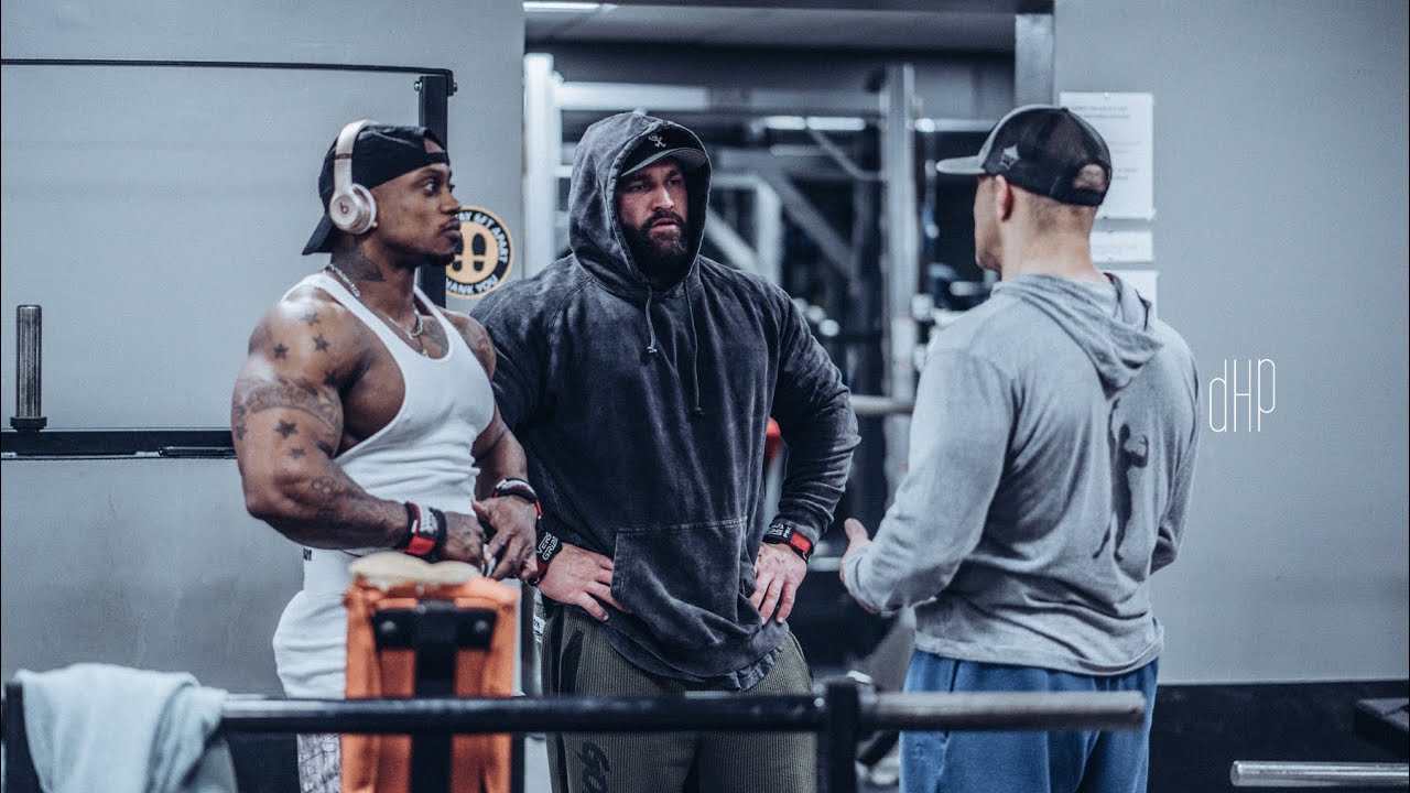 Underground Athletes training with Brandon Hendrickson, Stanimal & Coach Mandus Buckle.