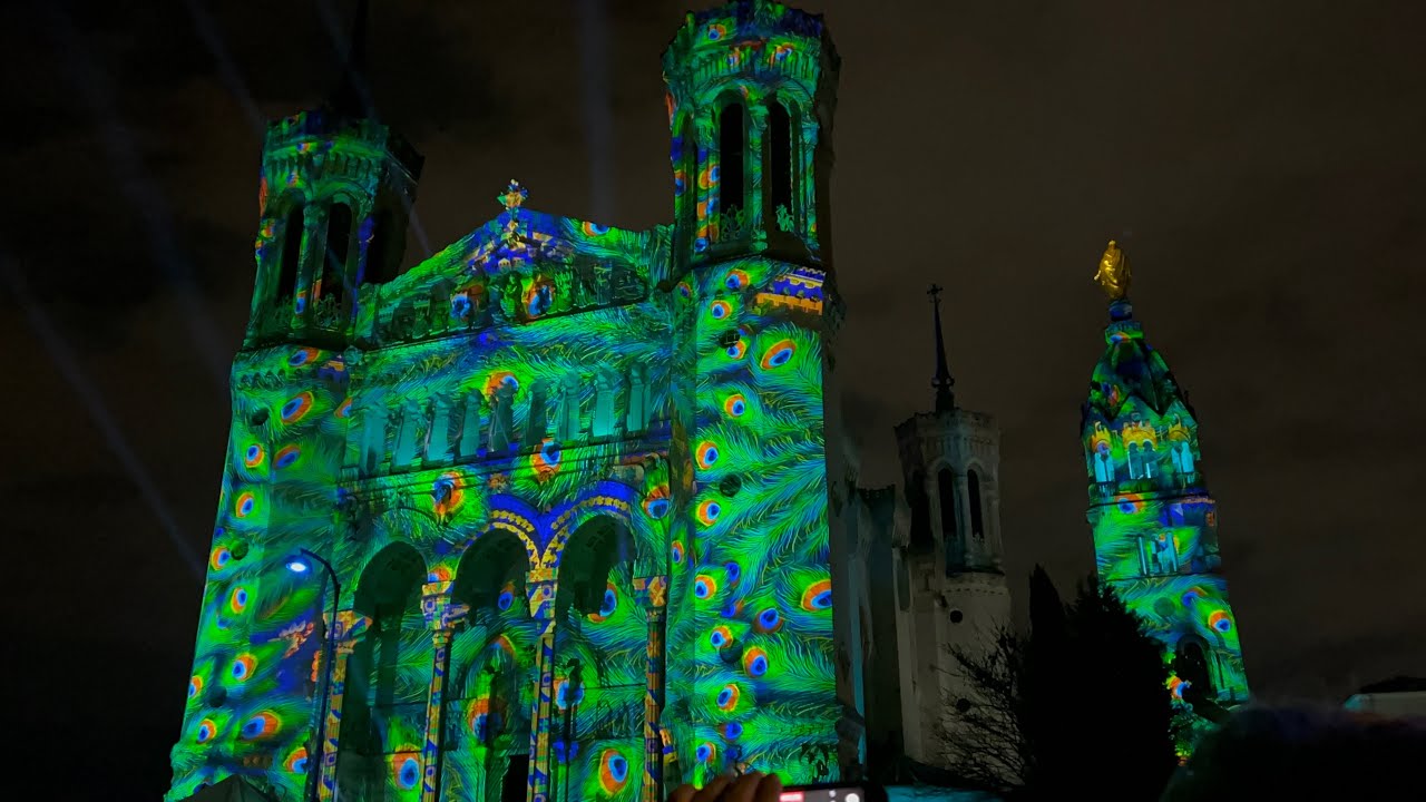 Fête des Lumières 2025 : la basilique de Fourvière et La Région des Lumières en intégralité