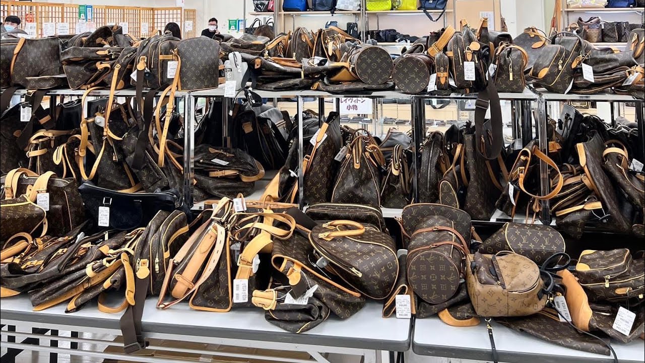 РАСПРОДАЖА LOUIS VUITTON | БЛАГОТВОРИТЕЛЬНОЕ МЕРОПРИЯТИЕ SHICCHY ТОКИО, ЯПОНИЯ | ТУР ПО ЯПОНИИ