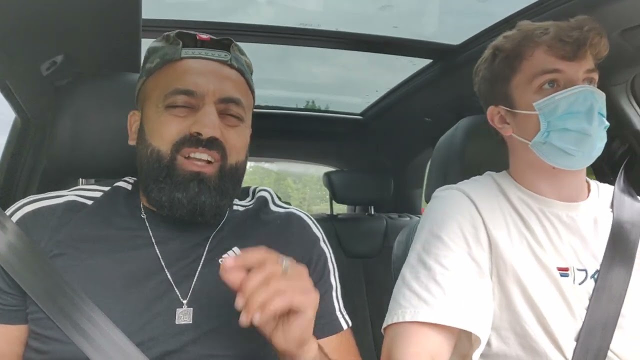 Benjamin dumpede sin første køreprøve i Kbh og nu er han flyttet til O'ense 🤙
