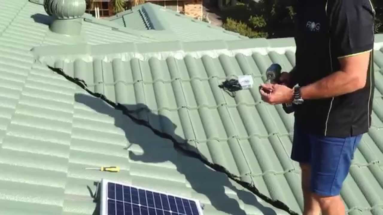frogpower SL300 Solar LED light install for concrete roof tile