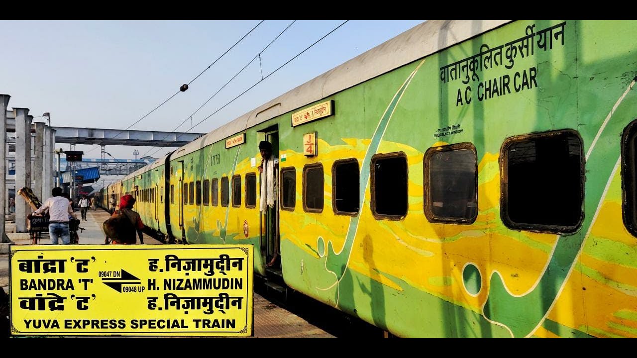 Vadodara to Delhi by Yuva Express | 130 Kmph Journey on Conventional ICF Rakes in AC Chair Car