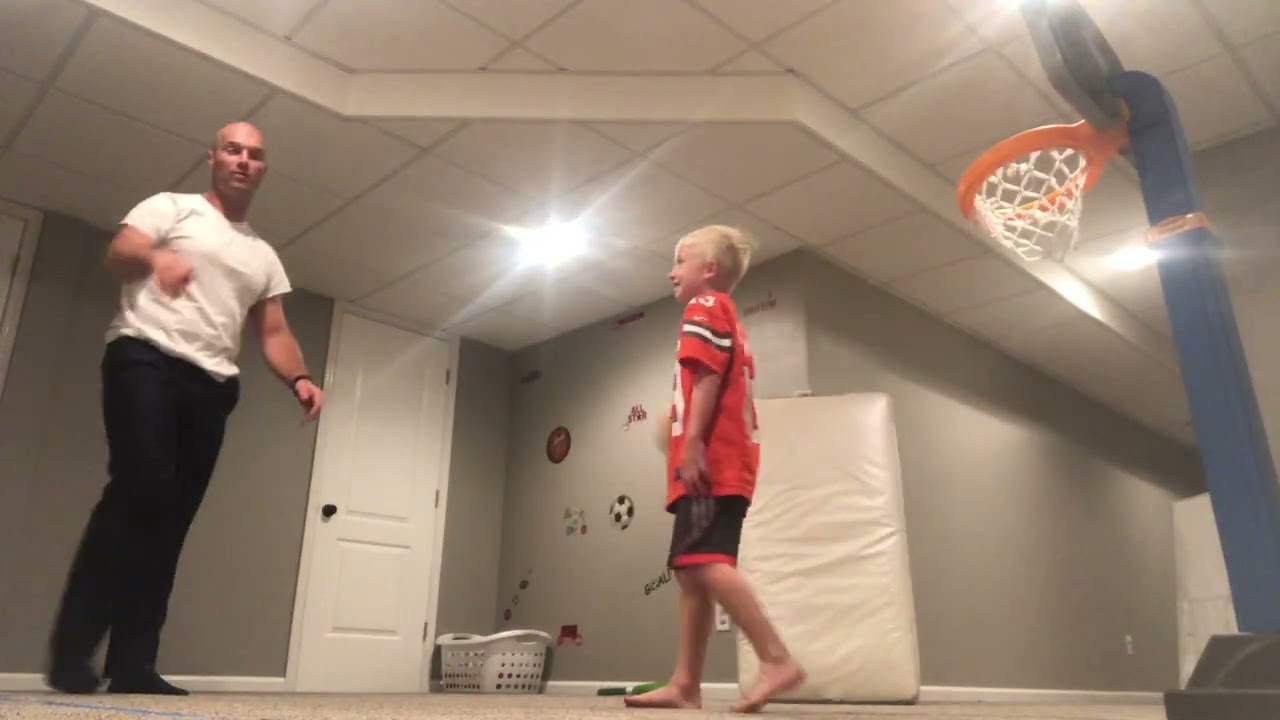 KAT (Uncle Mike) vs. Larry Nance Jr. (Nicky) Game 3