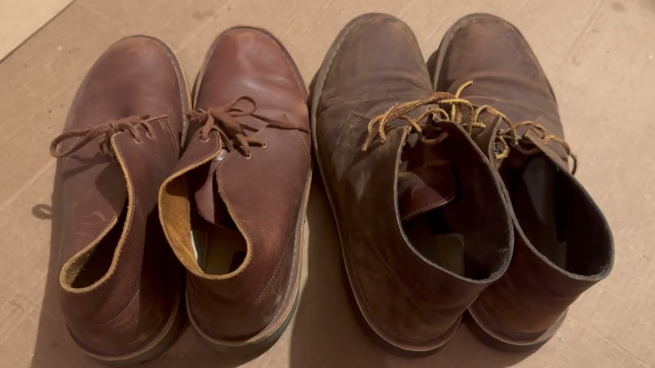 Ботинки пустыни CLARKS против кустакра