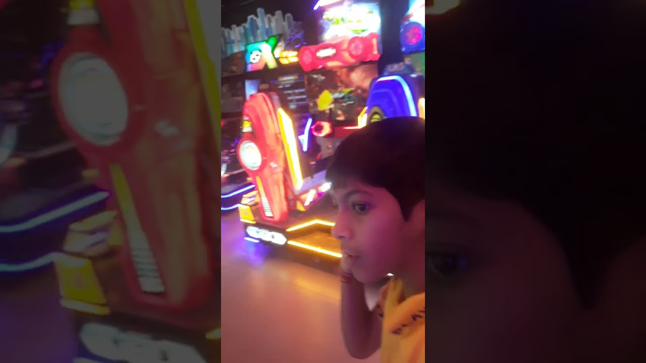 Mall👌#tags#trending#shortsfeed#yt#cute#funny#love #cutebaby#trending shorts#youtubeshorts#shorts#ai