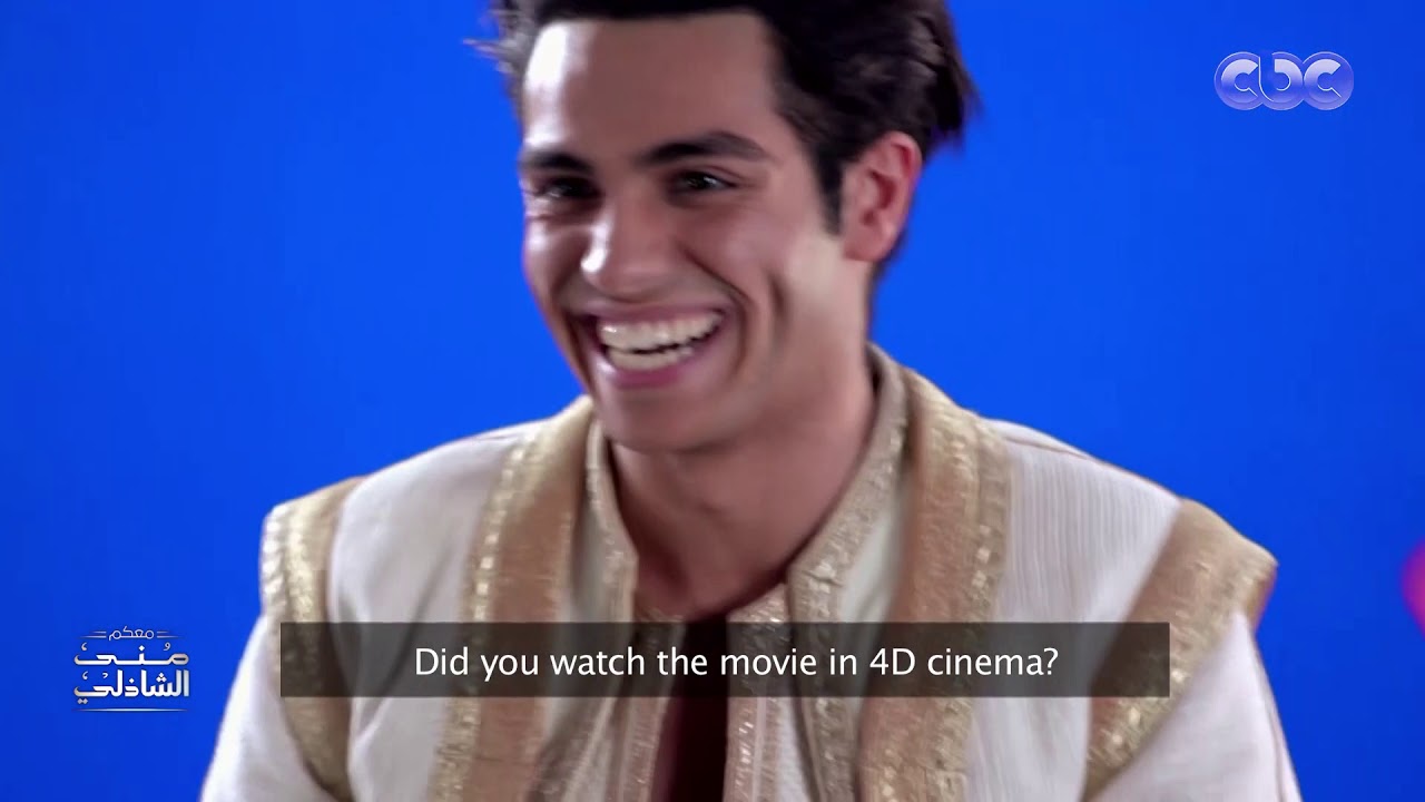 مينا مسعود يشرح مشهد البساط السحري في فيلم علاء الدين