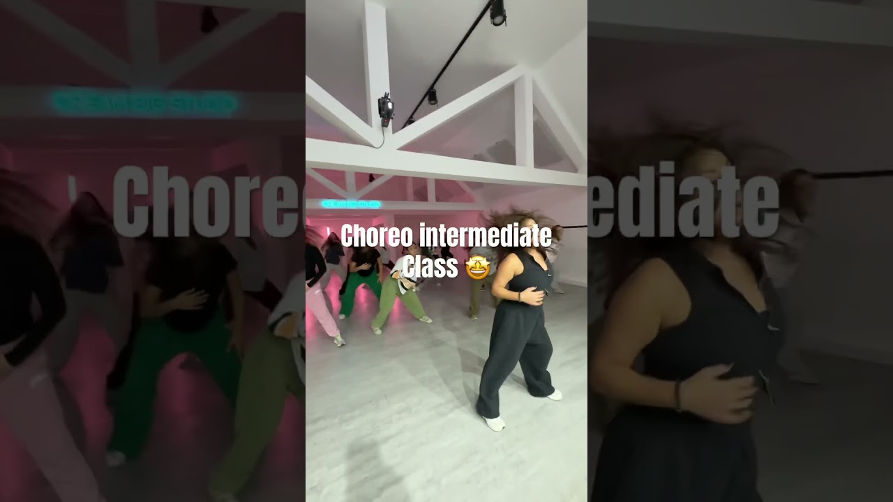Choreo intermediate Class with Patty 🤩😁 Mondays at 7:30pm #dreambigstudio