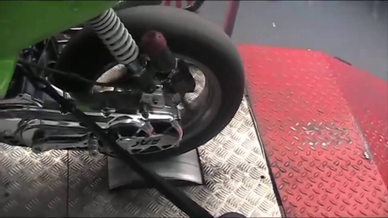 UN MBK NITRO PAS COMME LES AUTRES 188KM/H - LA CREME DU MOTARD (LCDM)