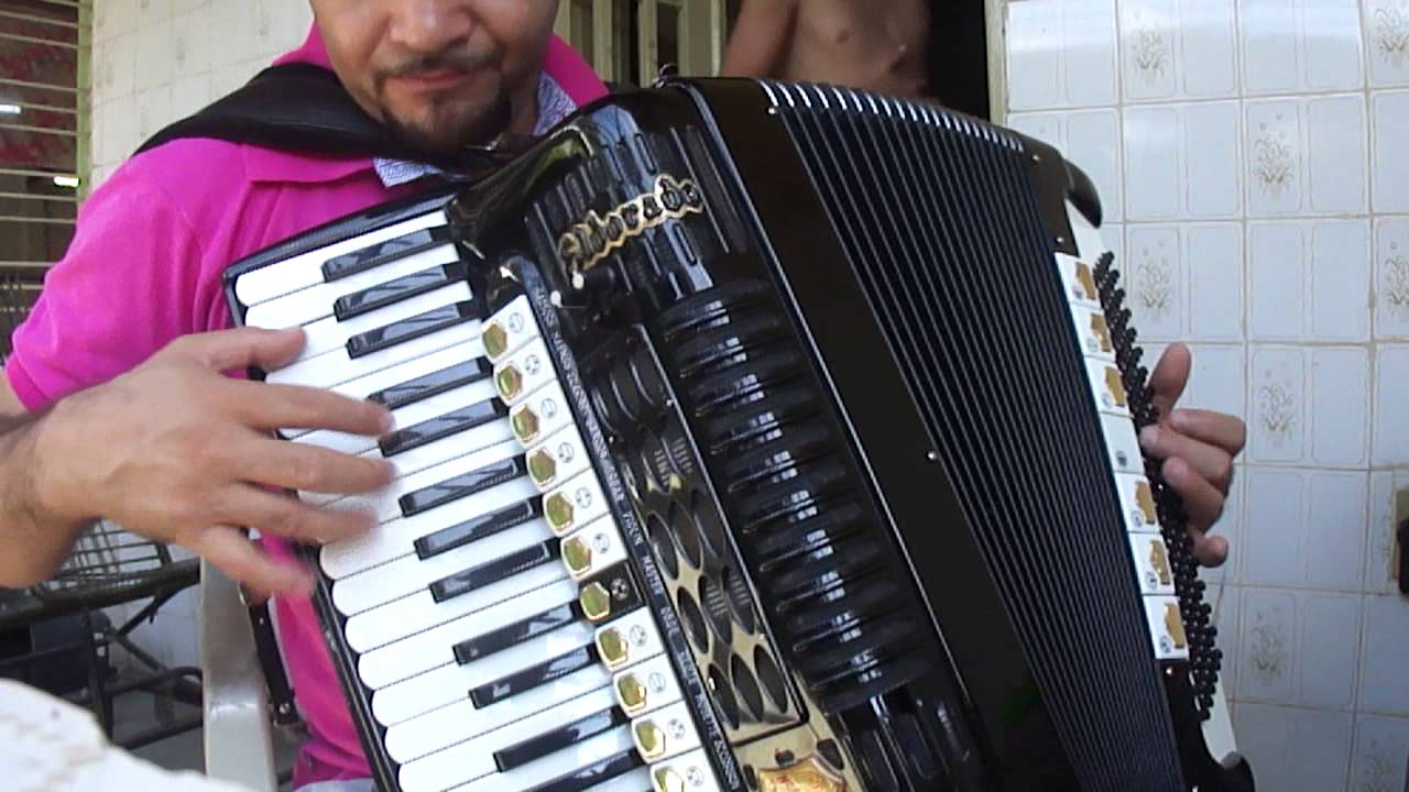 Vendido. La tosca Eldorado com duplo cassoto,acordeon