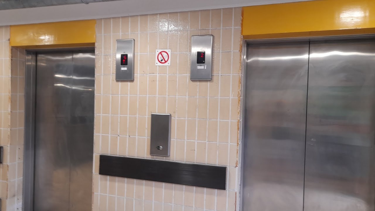 2 Different Indicators! Express Lifts at Lode Lane Car Park in Solihull