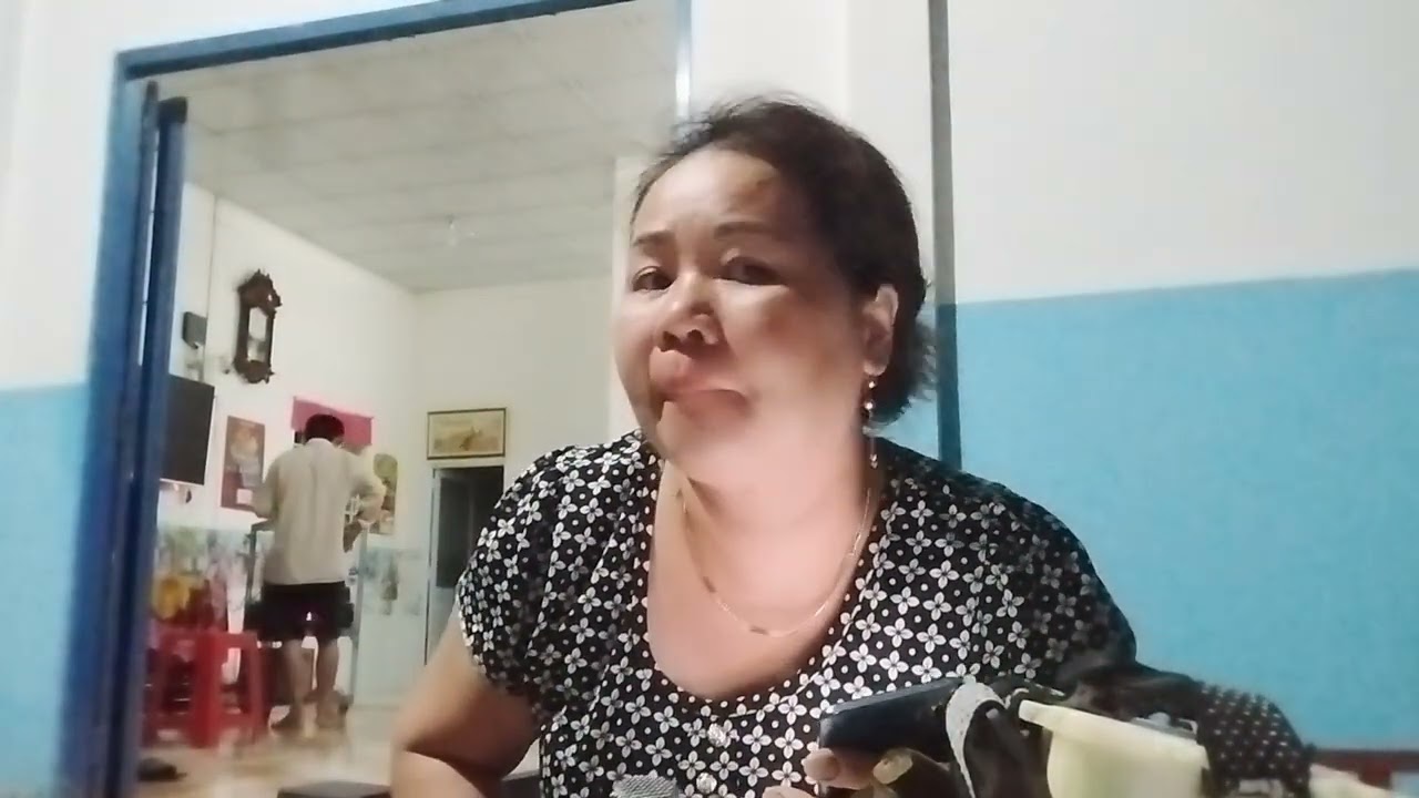 Chuyện tình không dĩ vãng chỉ có bạn bè thôi 