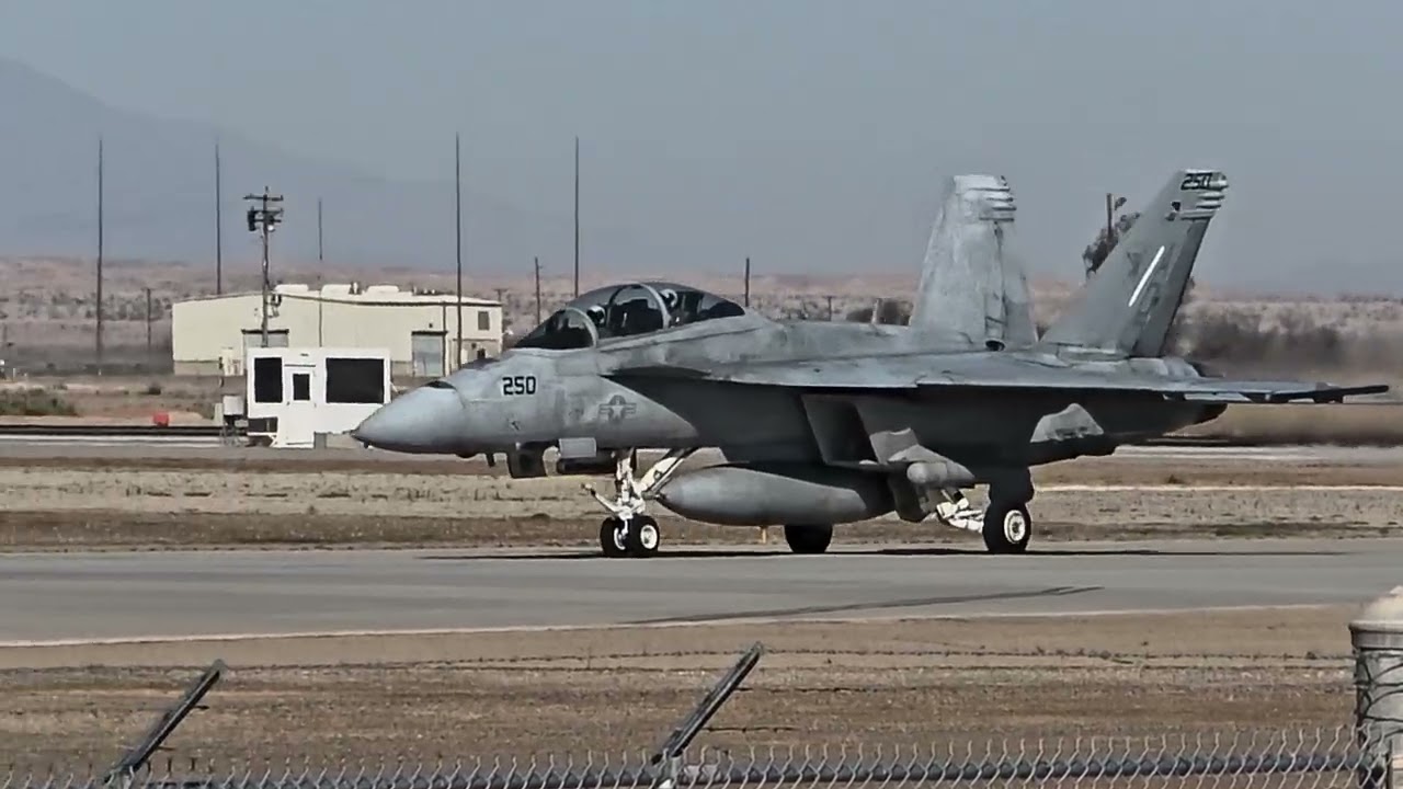 VFA-106 F18 Super Hornet at NAF EL CENTRO 