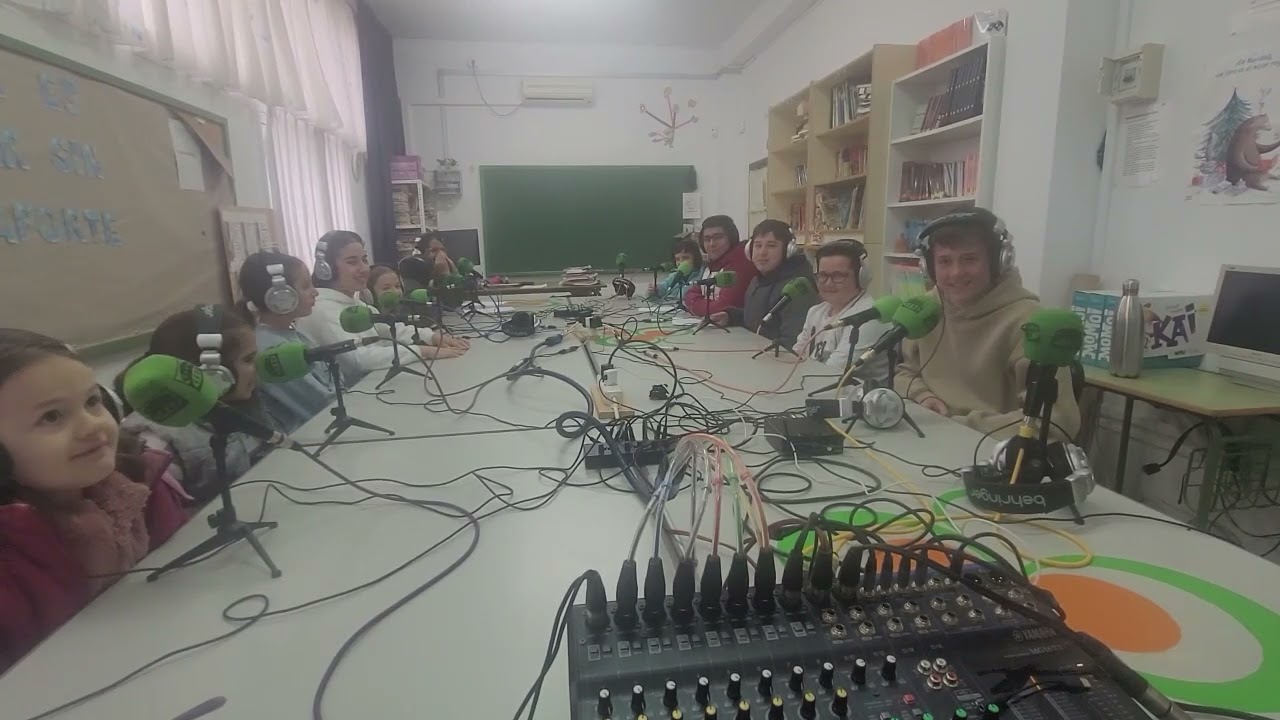 🎙️ ‘LA RADIO EN EL COLE’: EL CEIP SAN ISIDRO SE ESTRENA EN LAS ONDAS
