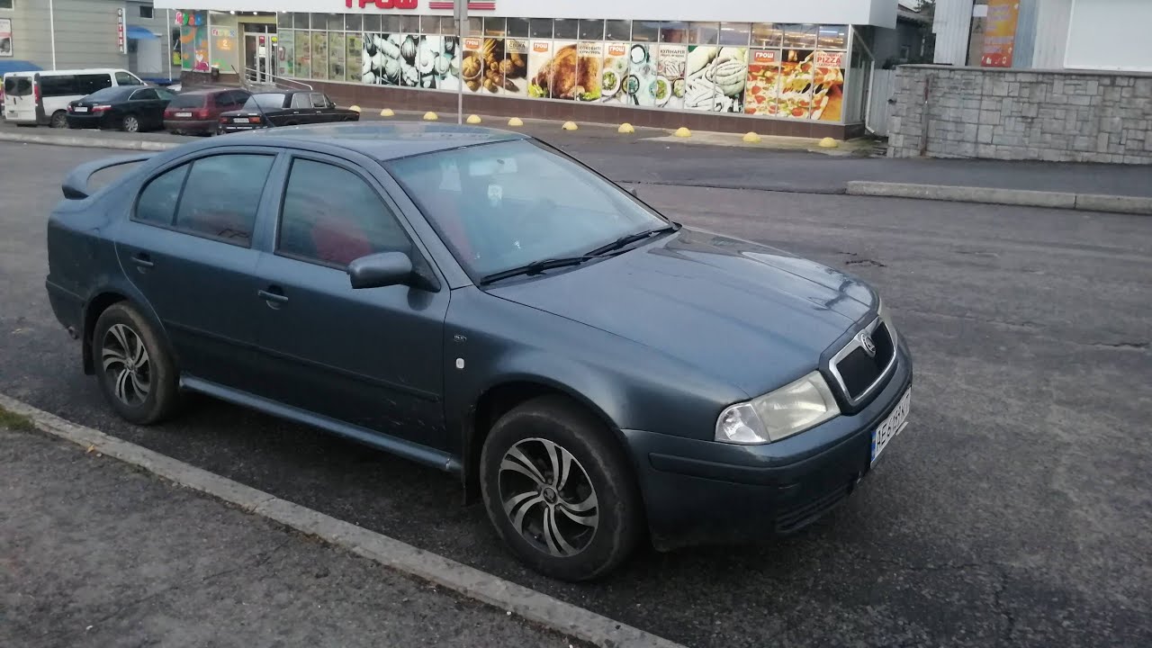 SKODA OCTAVIA TOUR 2004