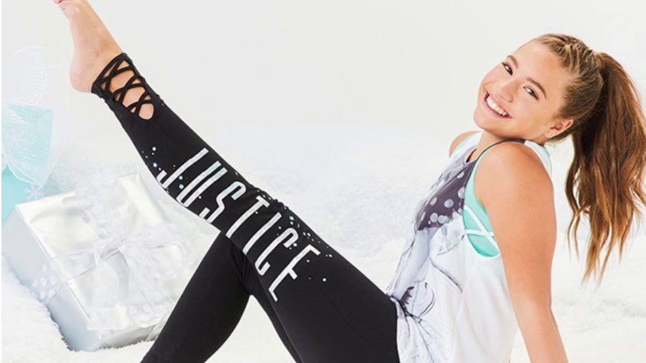 Perfect holidays Mackenzie Ziegler