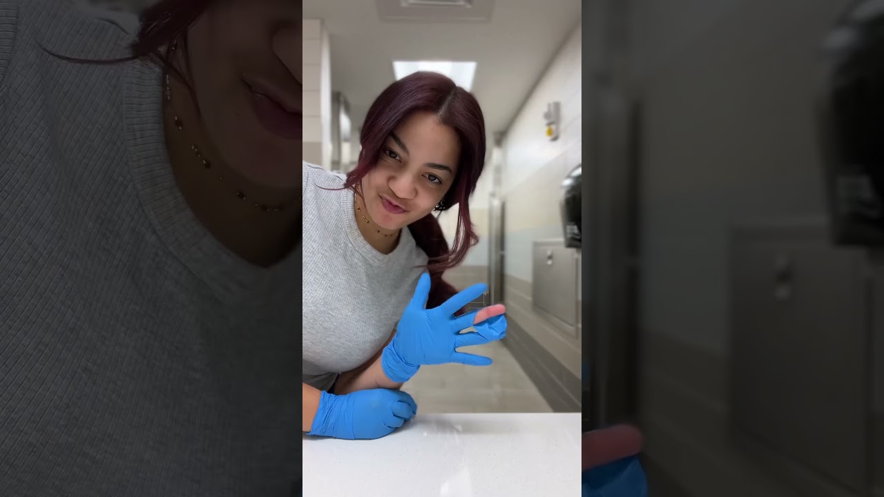 Work Vlog #evs #housekeeping #hospital #hospitaljobs  #hospitalhousekeeper #housekeeping #cleaning