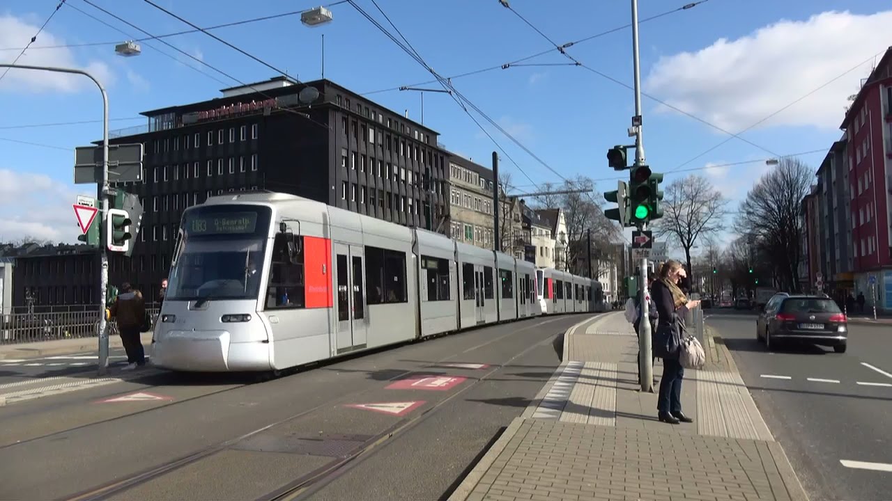 Straßenbahn Düsseldorf | haltestelle Wehrhahn S | Rheinbahn Siemens NF8U | 2017