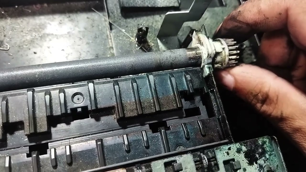 Tahap dua ketemu penyebabnya hasil cetak selalu kotor di awal narik kertas canon 2770