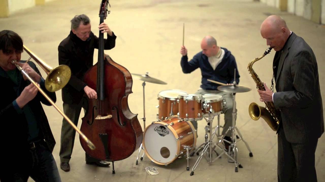 GULF of Berlin: mov.1+2 (video: oliver potratz)