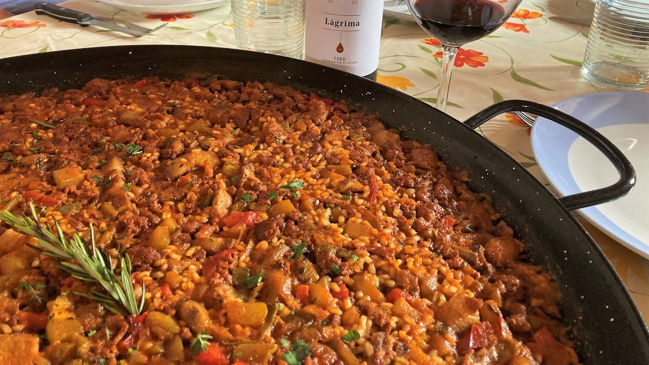 Arroz a la zamorana en paellera