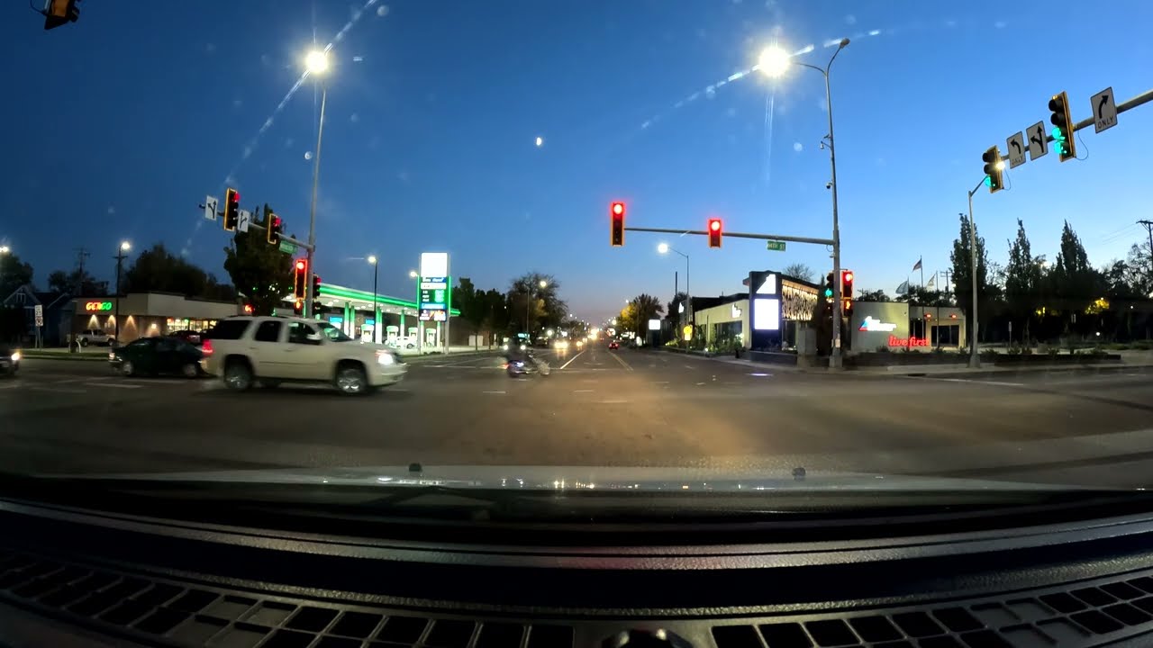 Sioux Falls, South Dakota, USA: driving tour in Evening