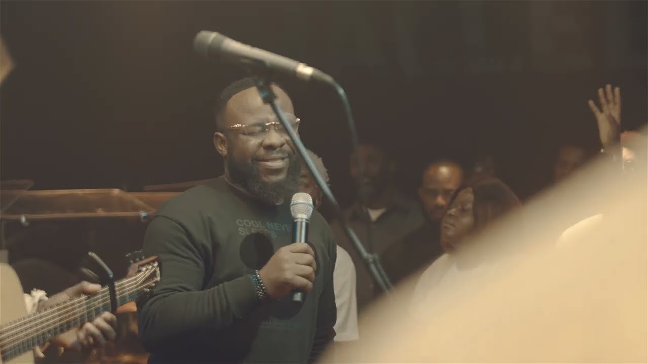 Moses Akoh - AGABAIDU | Ft. Prospa Ochimana & Vera Enenche Shishi