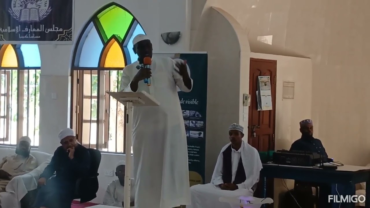 MADIRA YA MAJLISS  IKIPEANA VIETI KWA WANAFUNZI  PAT 2