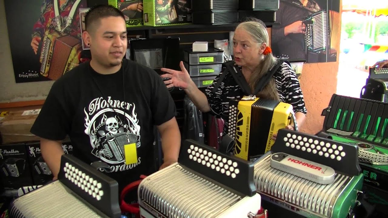 2013 Tejano Conjunto Festival Hohner Booth Review