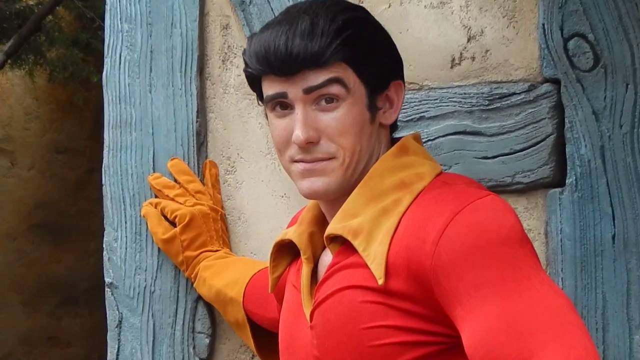 GASTON smells stinky? Belle thinks so! Disney World Magic Kingdom