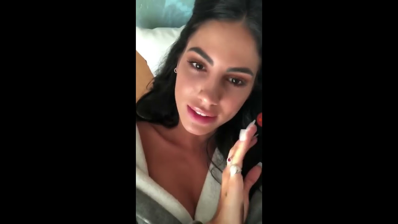 VLOG GIULIA DE LELLIS CON URBAN DECAY
