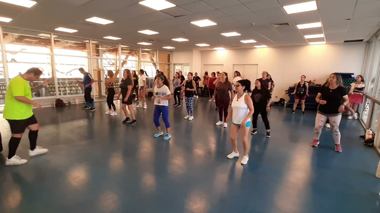 Baile entretenido 12 Viernes 13 de Marzo 2026 profesor Eduardo Ramírez CEVS lo Espejo
