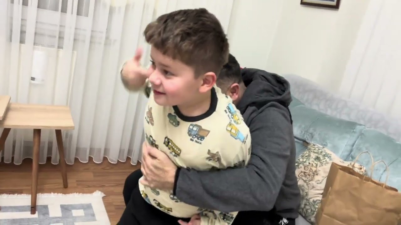 Boncuk babannem ile oyunlar oynadık ❤️amcam beni linaya şikayet etmiş🙄 şok oldum🤣