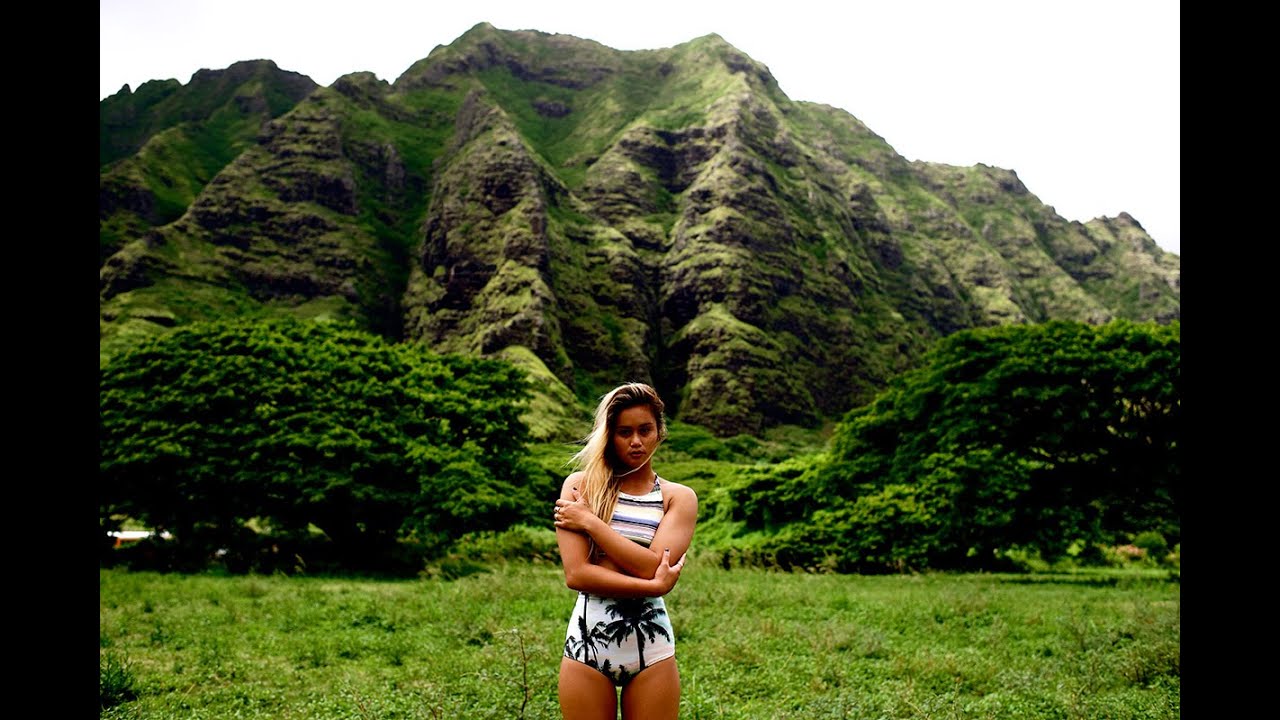Alessa Quizon - Professional Surfer from Oahu, Hawaii