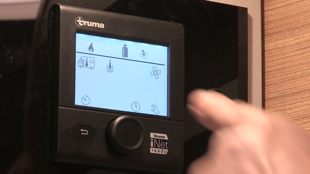 Hoe werkt het digitaal bedieningspaneel in de camper