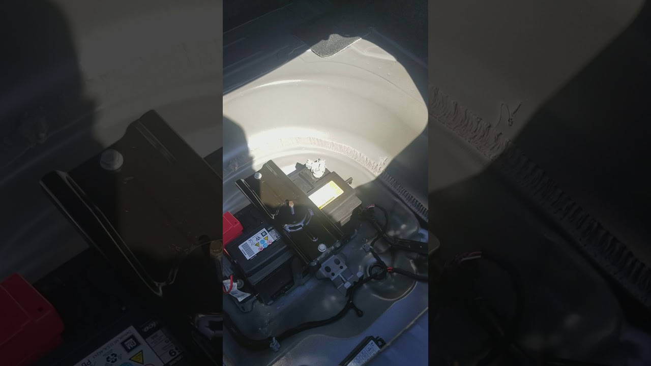 Reset radio display on 2013 camaro RS/SS