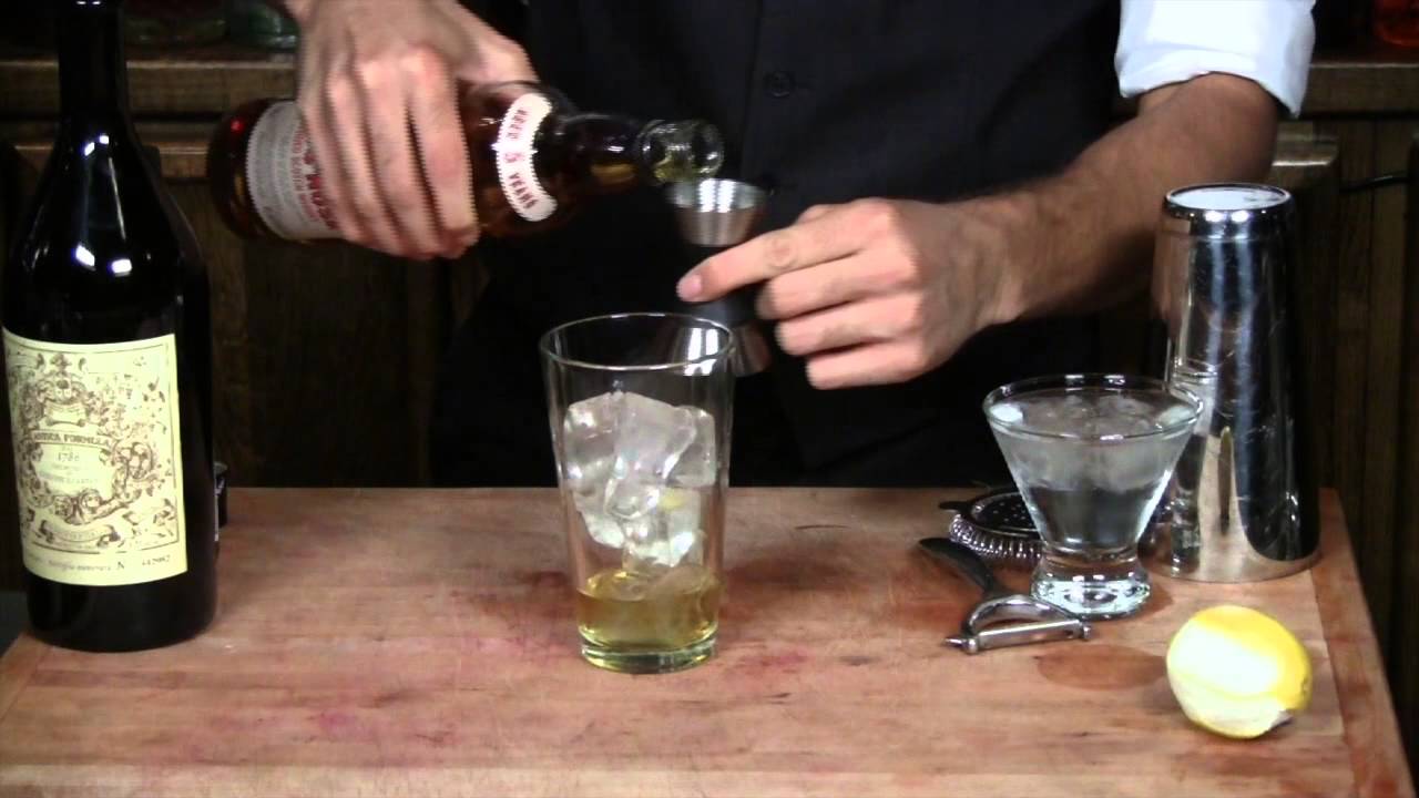 How to Make a Rob Roy - Cocktail Tutorial - Cocktails U