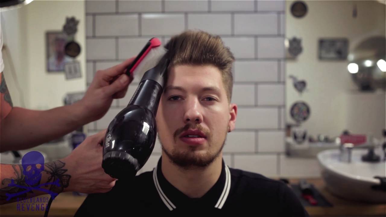 How to create a perfect pomp with Bluebeards Revenge Pomade