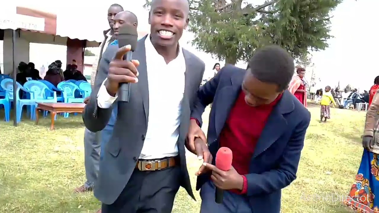 DUNCAN CHEPANGA'NG PERFORMING LIVE AT MARIASHONI FUNERAL