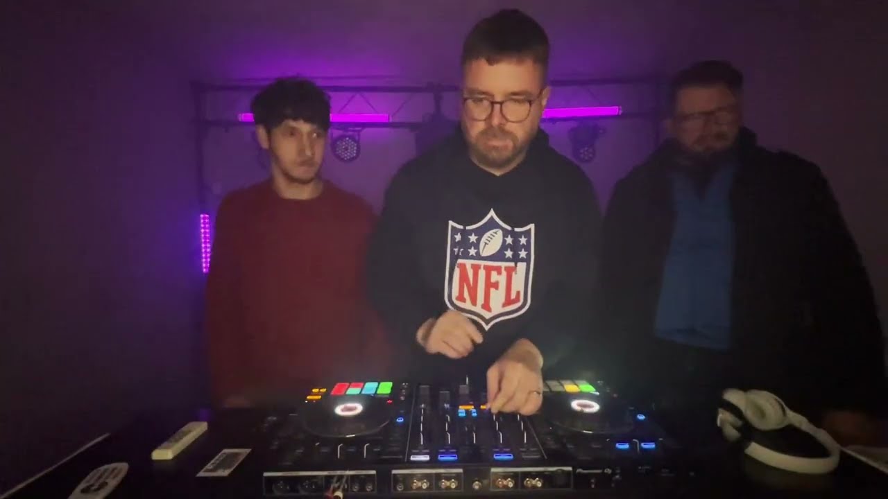 Electro Clash, House & Electro Techno wild mix Dec. 2025