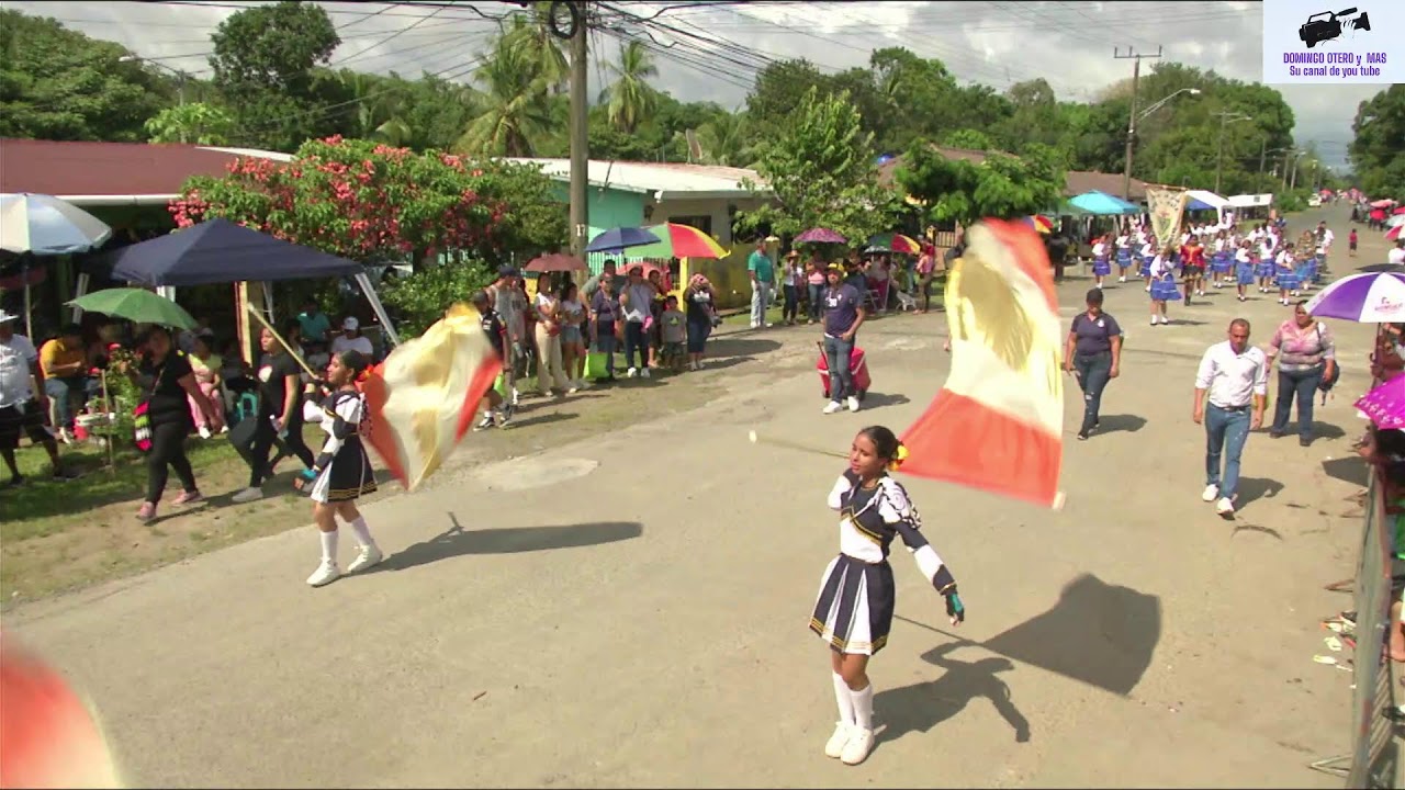 DESFILE PEDREGAL